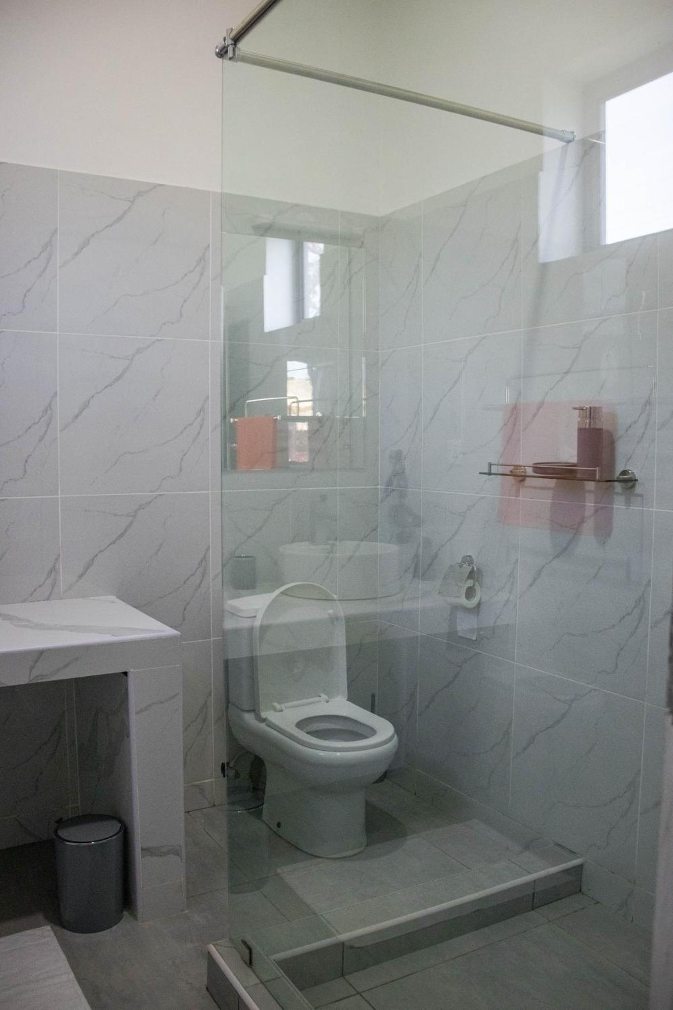 4 U Luxury Bungalows Diani Playa de Diani Exterior foto